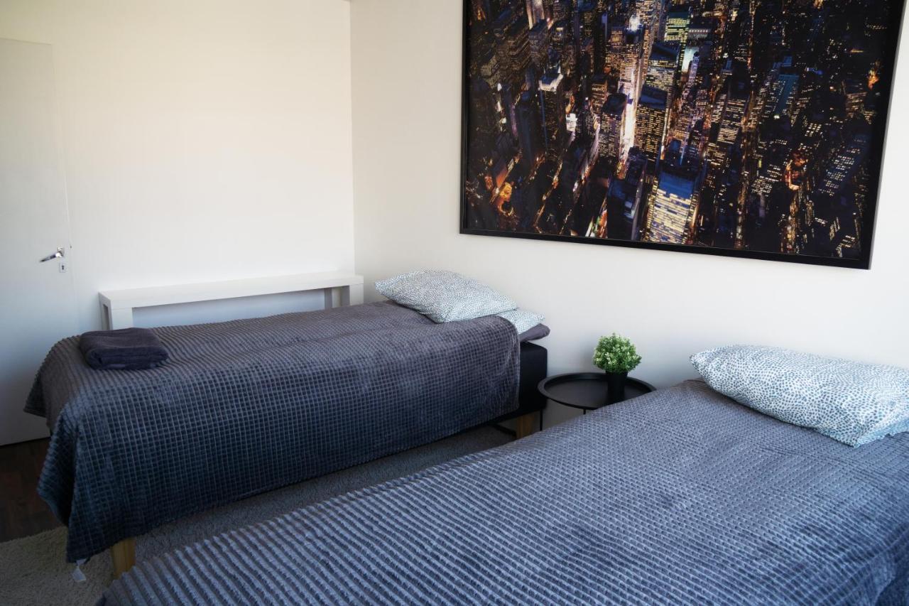 Oulu City Center 4-Room Apartment Parking ภายนอก รูปภาพ